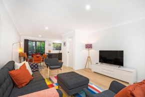 Waratah - Pet Friendly - 10 Min Walk to Beach